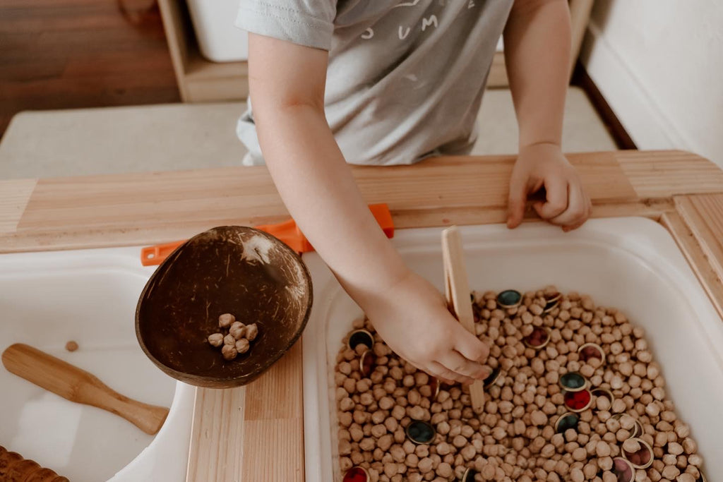 4 tips for winning sensory play